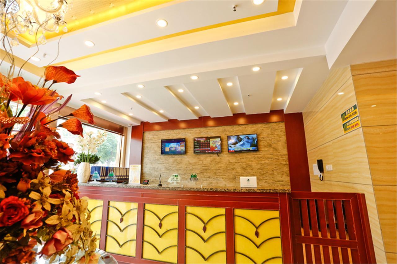 Greentree Inn Jiangsu Taizhou Taixing East Guoqing Road Rt-Mart Business Hotel 外观 照片